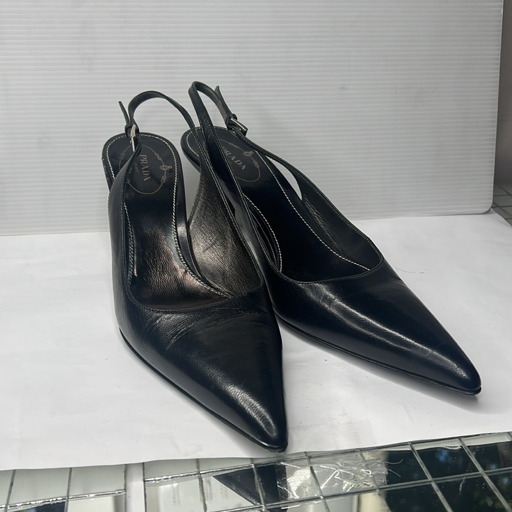 Prada Sz 38 Smooth Black Leather Slingback Slip On Classic Heels - Picture 5 of 11